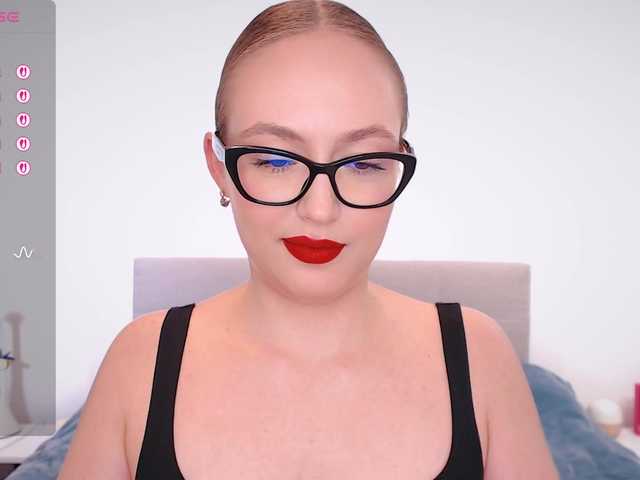 प्रसारण स्क्रीनशॉट vickyblondiua
