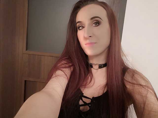 प्रोफ़ाइल की तस्वीर VickyHottie
