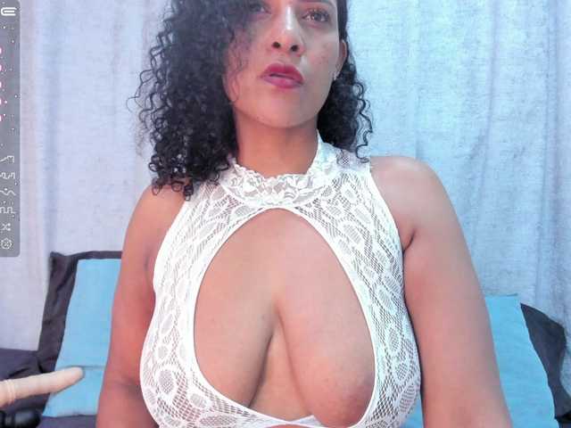 तस्वीरें VICTORIAHILLS I PUT THIS PUSSY ON THE MAP¡¡ MAKE ME FUCK AND CUM AT GOAL 656 @remain ]#mature #milf #fuckmachine #bigboobs #ebony #nasty