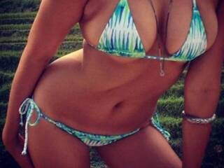 कामुक वीडियो चैट Wiikysya99