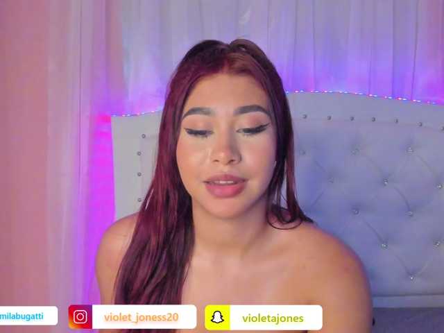 प्रसारण स्क्रीनशॉट Violett-Jones
