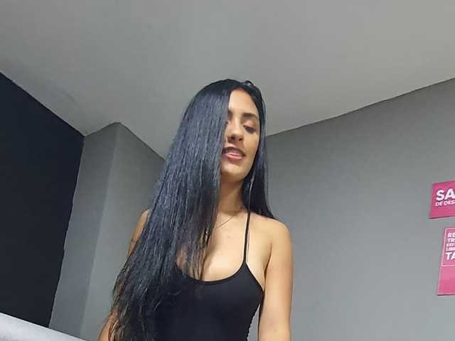 प्रोफ़ाइल की तस्वीर VivianRoberts