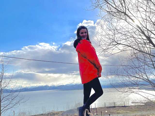 प्रोफ़ाइल की तस्वीर Wearehappy