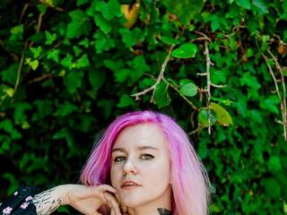 कामुक वीडियो चैट White-Krol