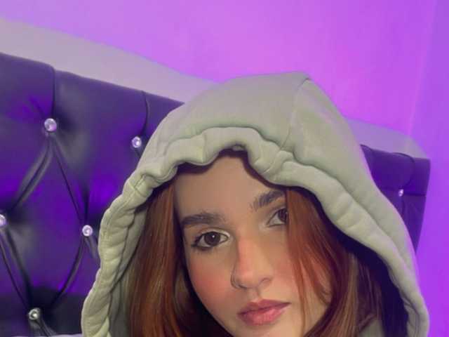 प्रोफ़ाइल की तस्वीर whiteatenea