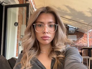 कामुक वीडियो चैट WhoIsAmelia