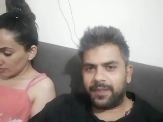 तस्वीरें wildorchid143 Guys i gotta fuck her real bad tonight.. Need 300 tokens for pussy... 400 for anal