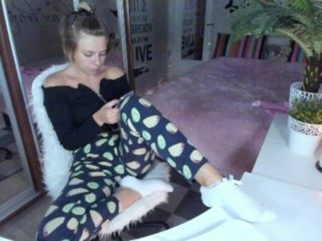 प्रसारण स्क्रीनशॉट CallMeAngel