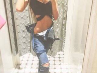 कामुक वीडियो चैट _LUNEVA_