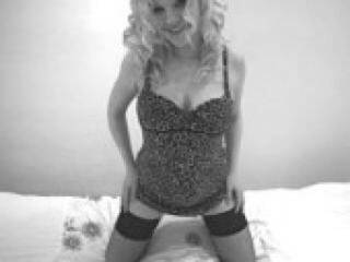 कामुक वीडियो चैट xmaryxmagik