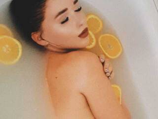 कामुक वीडियो चैट XOlina