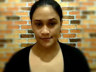 प्रोफ़ाइल की तस्वीर XswEEtyRosEX