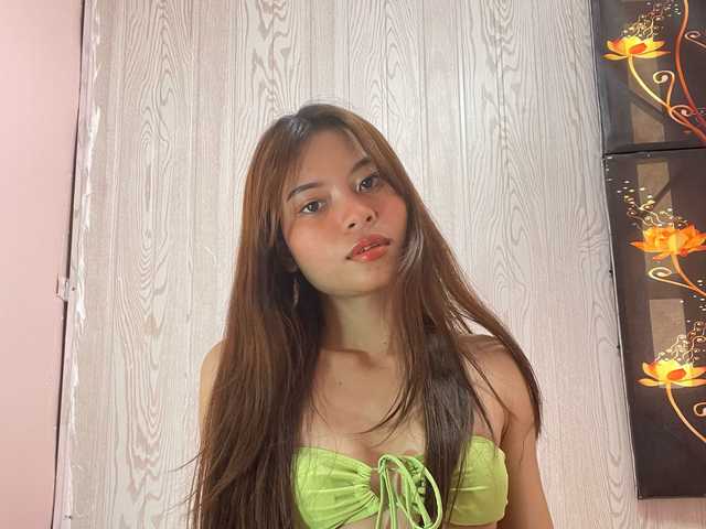 प्रोफ़ाइल की तस्वीर xxlovelyface4u