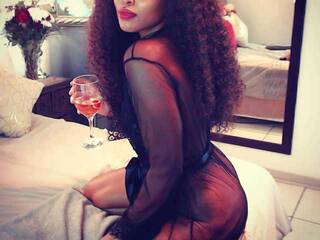 कामुक वीडियो चैट Sadeh_