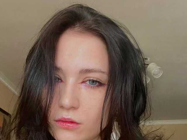 प्रोफ़ाइल की तस्वीर YajairaWeare