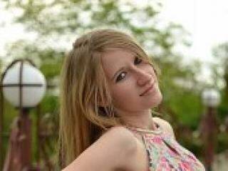 कामुक वीडियो चैट yana100707