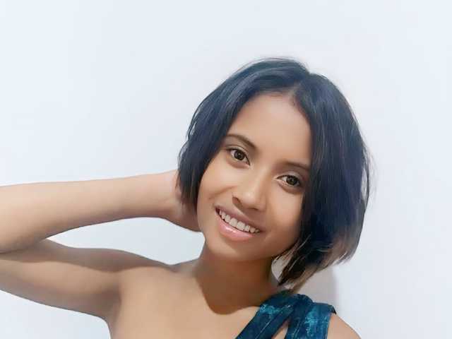 प्रोफ़ाइल की तस्वीर YoungNatie