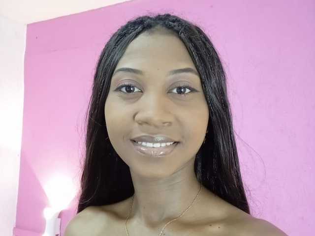 प्रोफ़ाइल की तस्वीर your-little-whore18