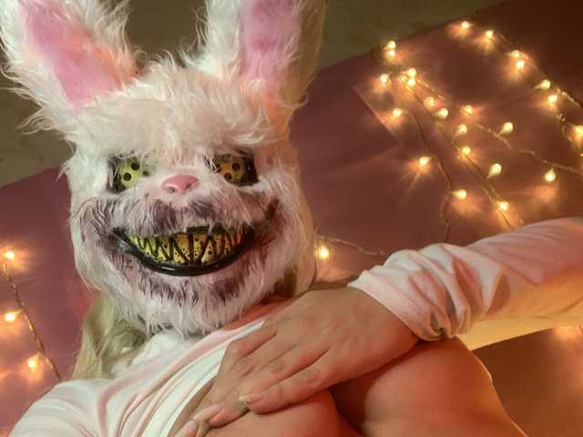 प्रोफ़ाइल की तस्वीर Alice_OMG