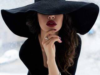 कामुक वीडियो चैट YourNewLove