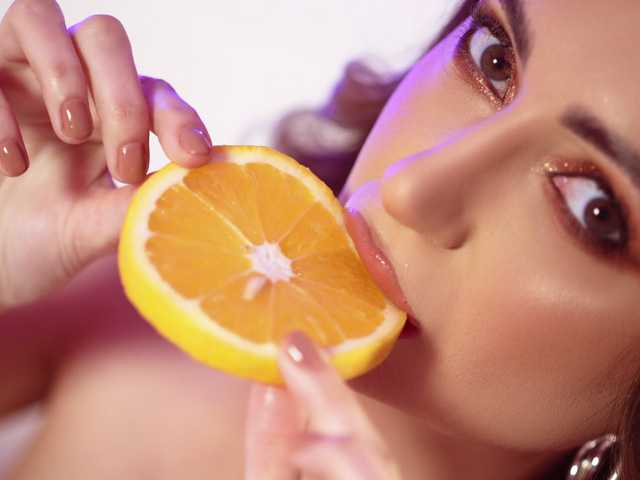 प्रोफ़ाइल की तस्वीर YourNymph