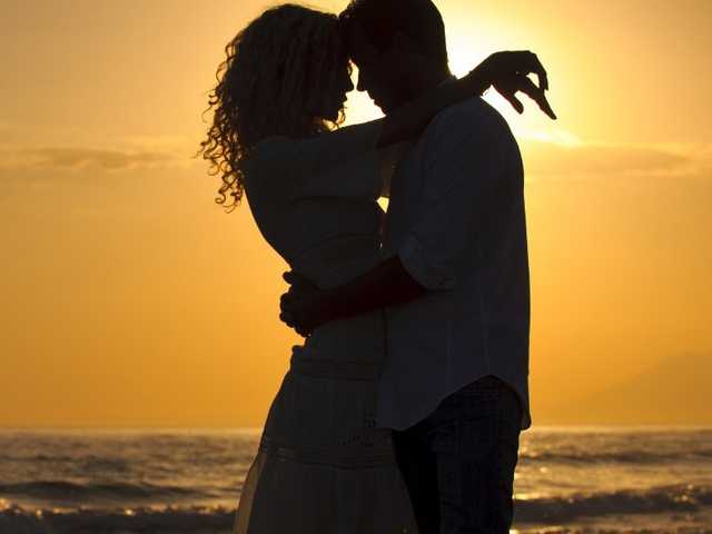 प्रोफ़ाइल की तस्वीर -Just_a_Couple-