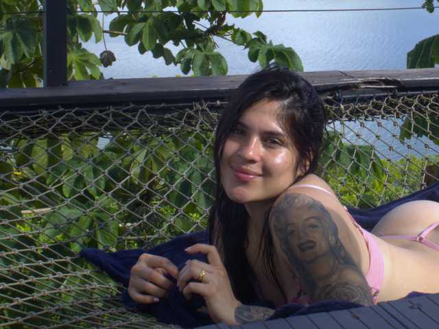 प्रोफ़ाइल की तस्वीर yourtoybella