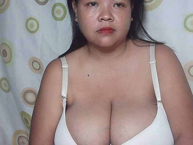 प्रसारण स्क्रीनशॉट yummytits28
