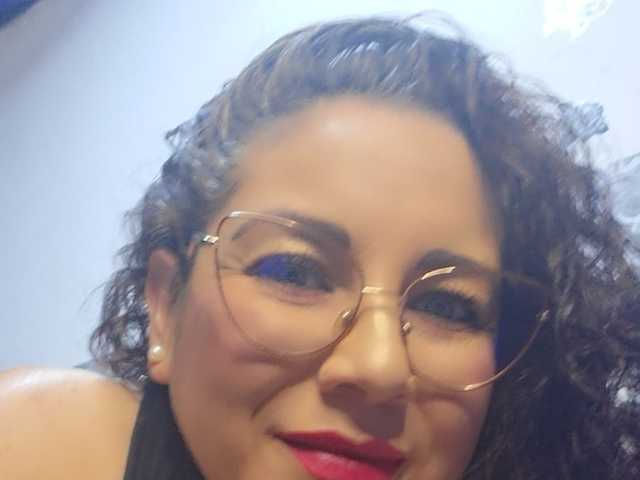 प्रोफ़ाइल की तस्वीर zamymorris