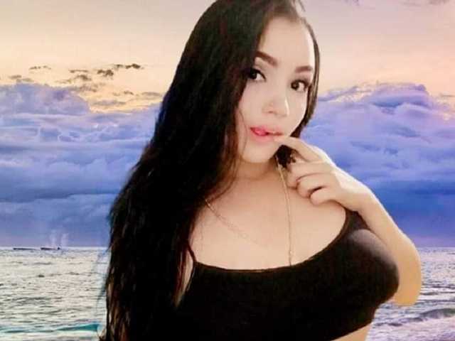 प्रोफ़ाइल की तस्वीर ZaraMiller