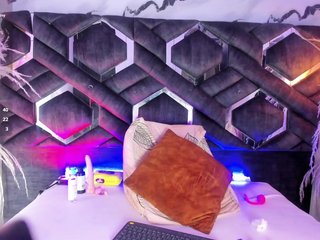 कामुक वीडियो चैट Zoe-Johnson