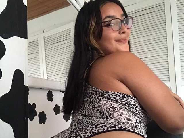 प्रोफ़ाइल की तस्वीर zoe-sweett