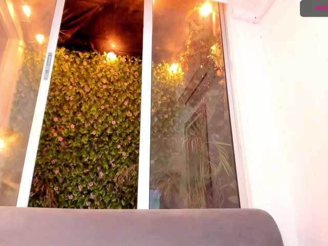 प्रसारण स्क्रीनशॉट ZoeHill