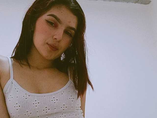 प्रोफ़ाइल की तस्वीर zoemonroe