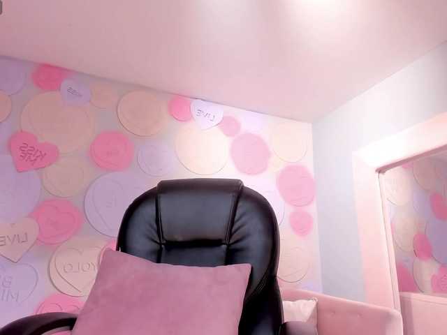 तस्वीरें ZoePresley1 Badly wanna suck you and receive all your spit on my mouth Ig: Zoepresleyx ♥Goal: Sloppy blowjob ahegao ♥ @remain tks left