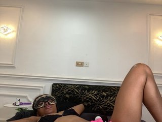 कामुक वीडियो चैट Zola_Nooryi